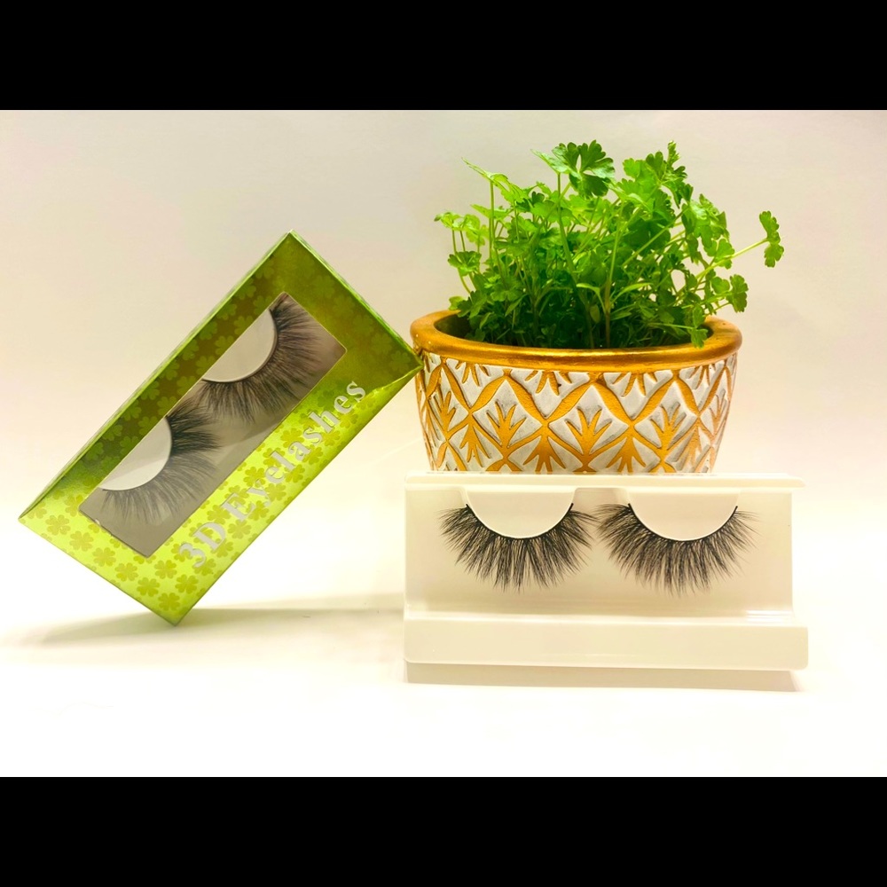 Bundle of Lashes